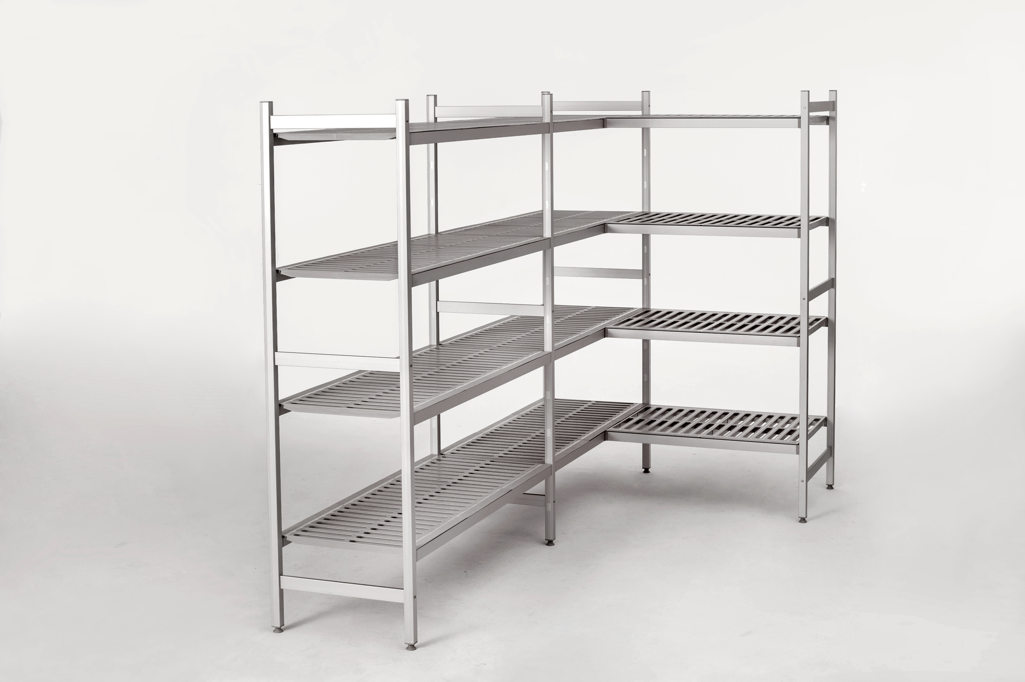 Stojina k regálu 300 mm, výška 1800